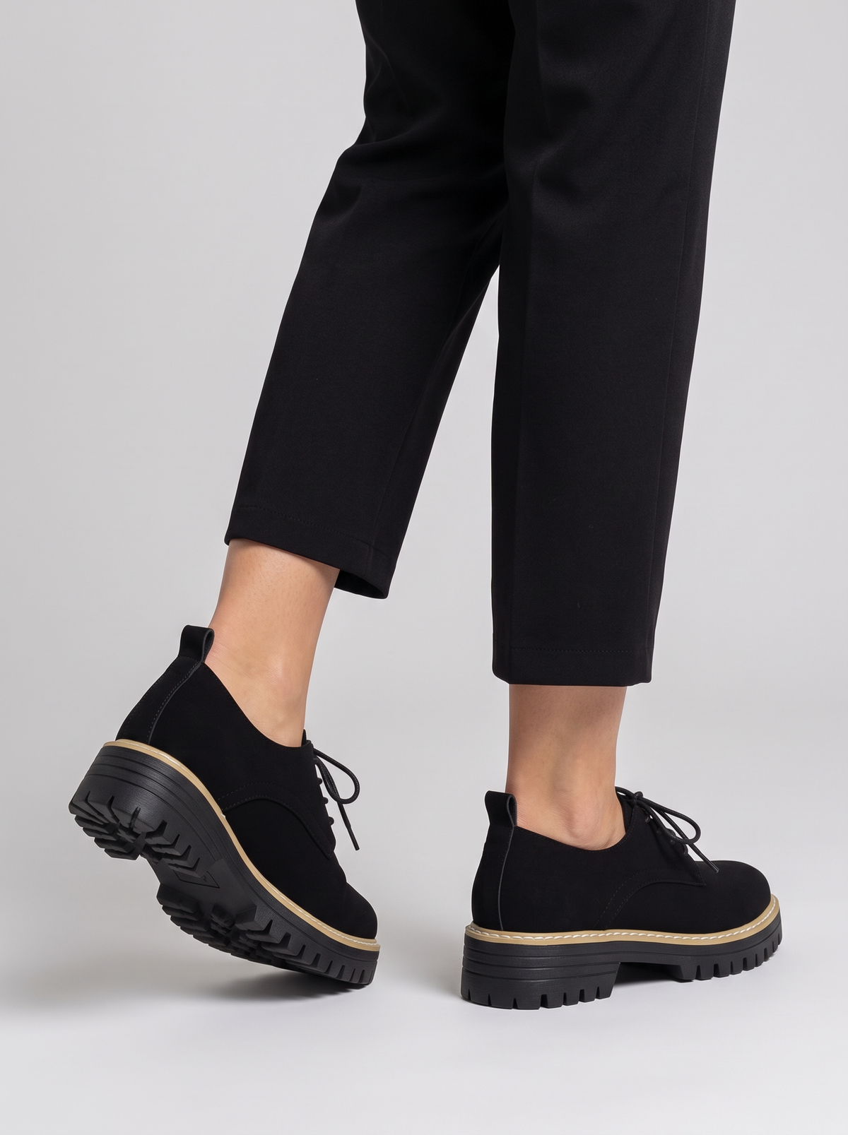 Lace-Up Platform Loafers - Black