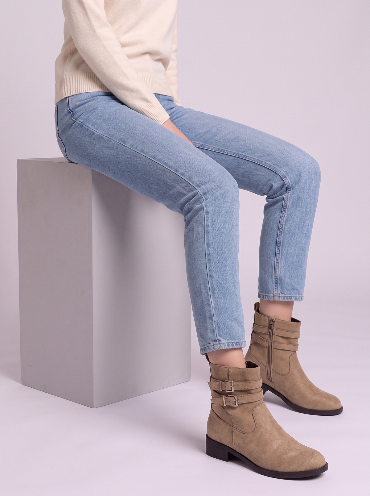 Round Toe Block Heels Boots - Khaki - seated