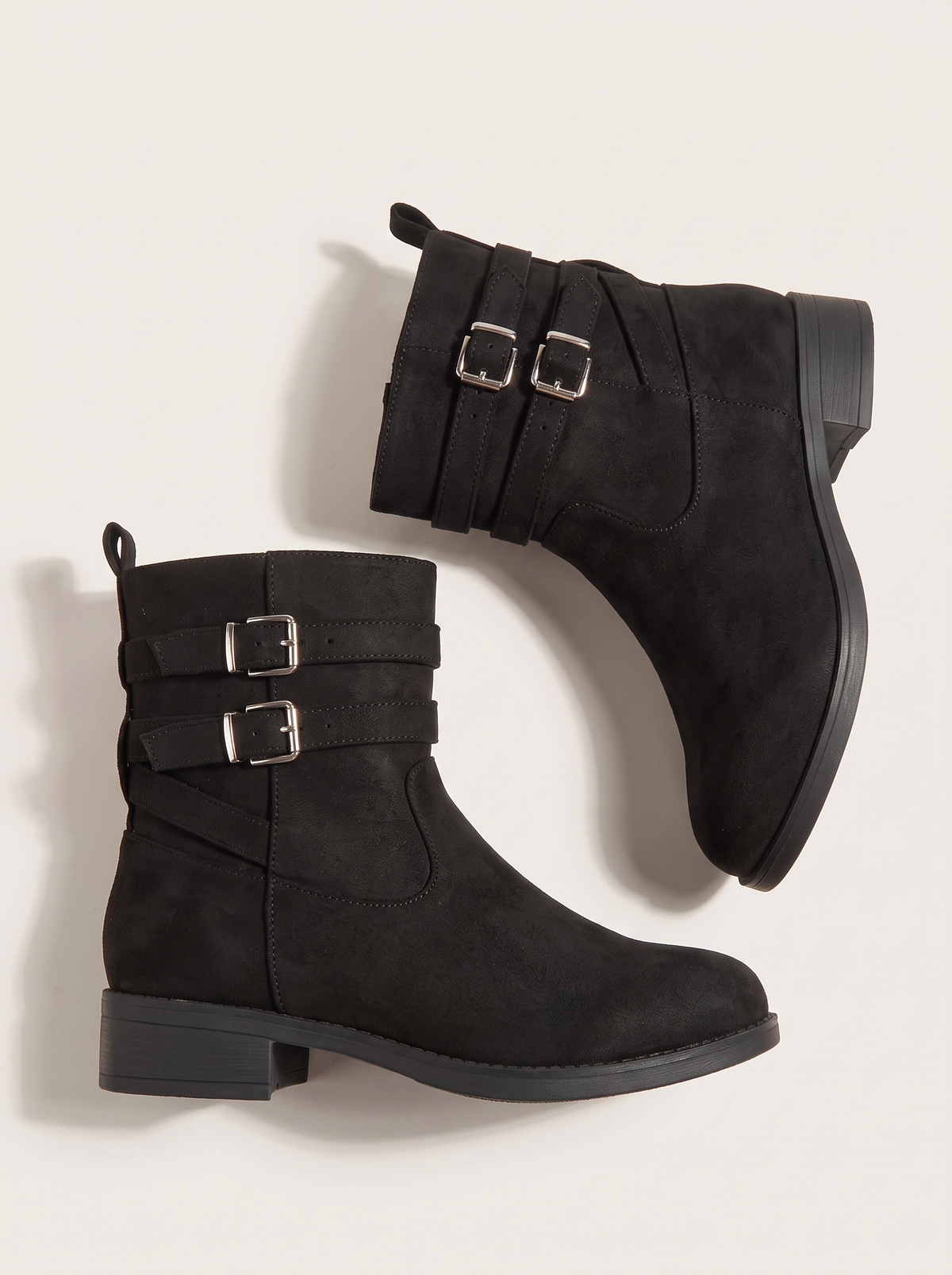 Round Toe Block Heels Boots - Black - flat lay