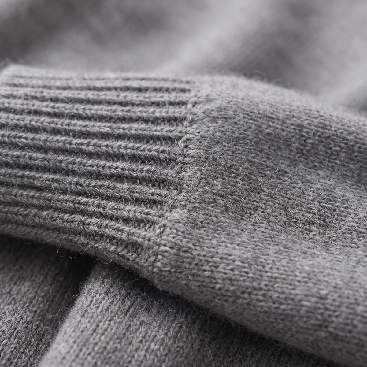 Turtleneck Dropped Shoulder Sweater - Gray - close-up
