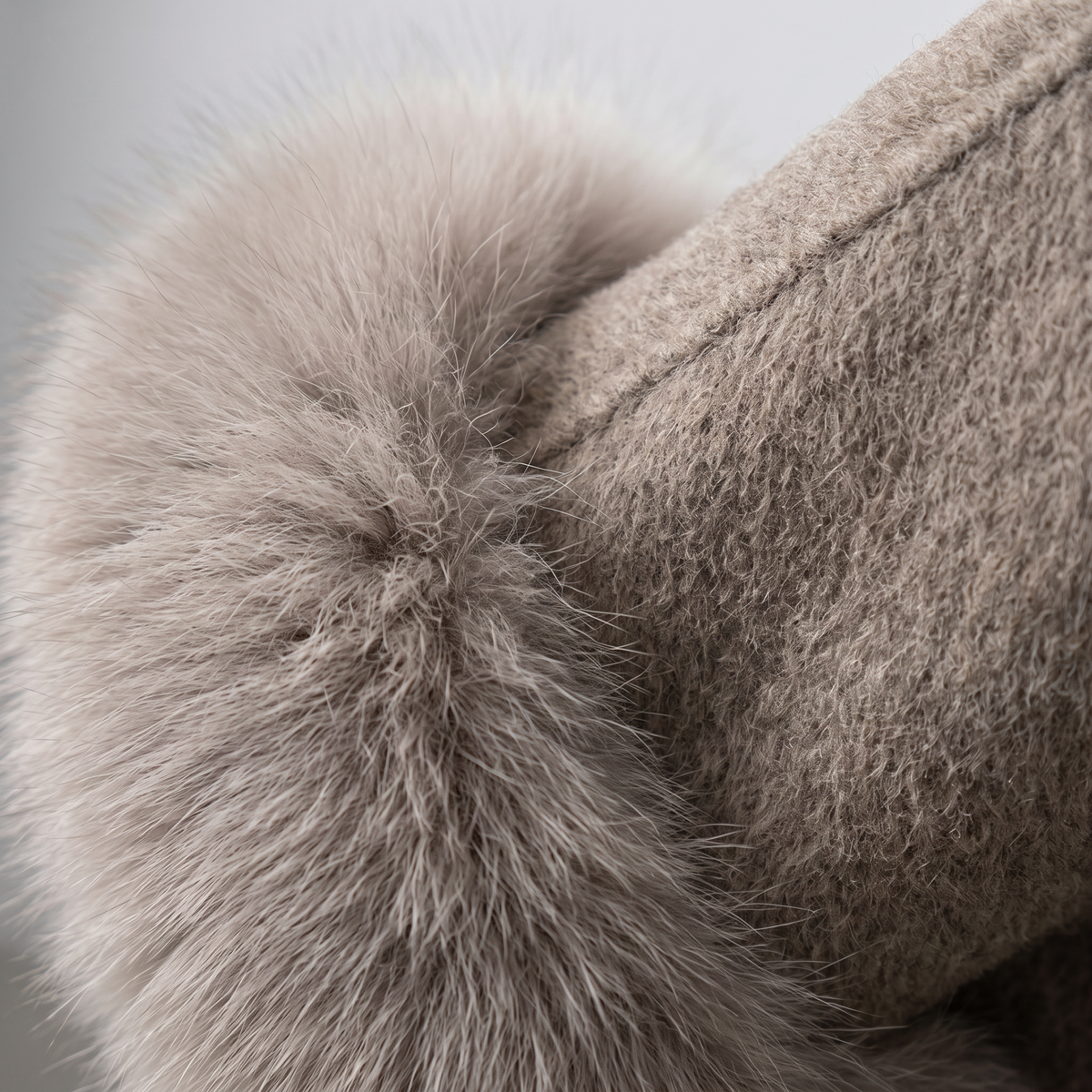 Fur Collar Wool Cape Coat - Gray - close-up