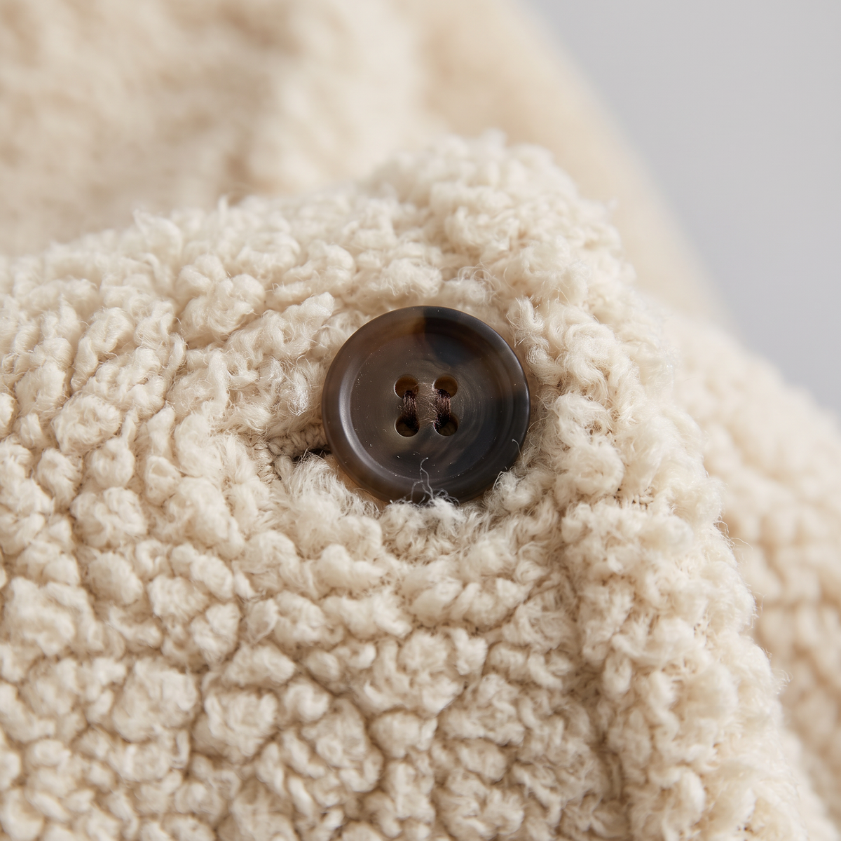 Teddy Fleece Double-Breasted Coat - Milky white - fabric close-up